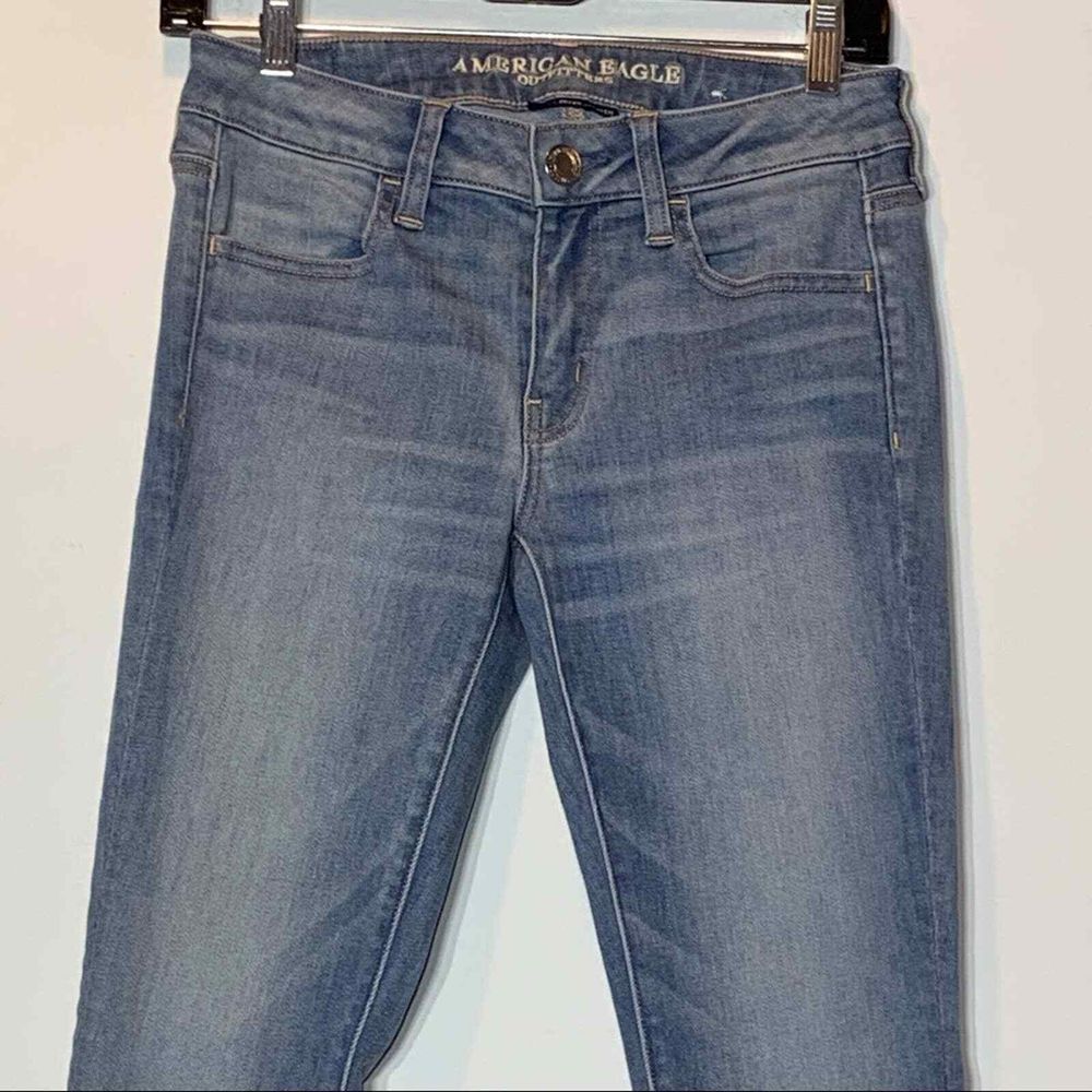 American Eagle Outfitters Blue Jeans - Picture 3 of 7